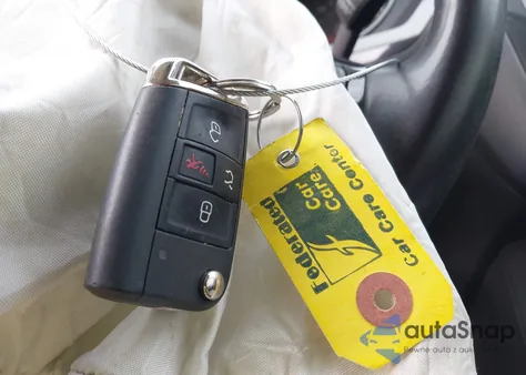 2019 Volkswagen Tiguan 2.0T Se/2.0T Sel/2.0T Sel R-Line/2.0T Sel R-Line Black from USA, damaged, VIN 3VV2B7AX1KM137246